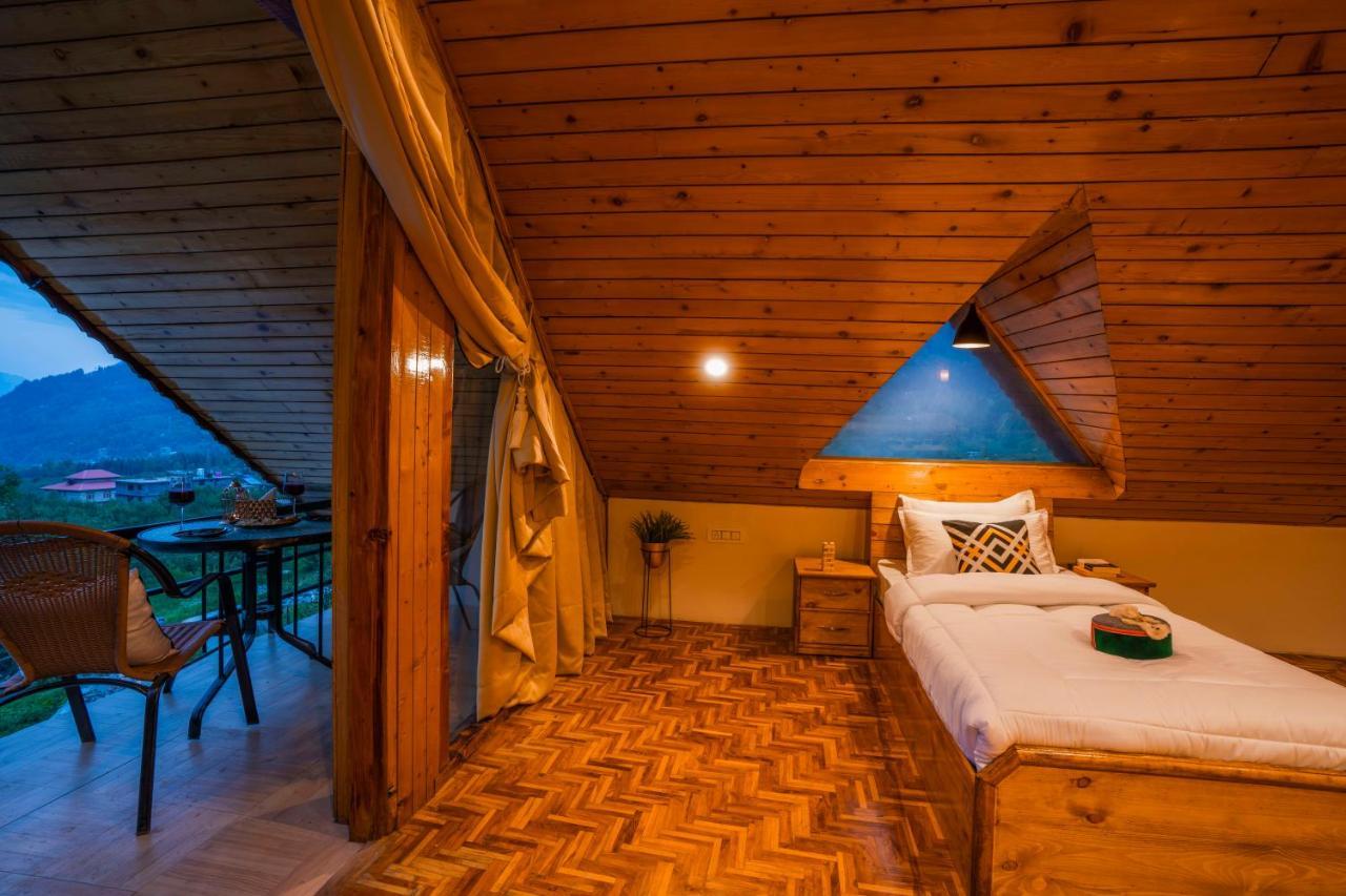 Zostel Manali, Burwa * Manali (Himachal Pradesh)